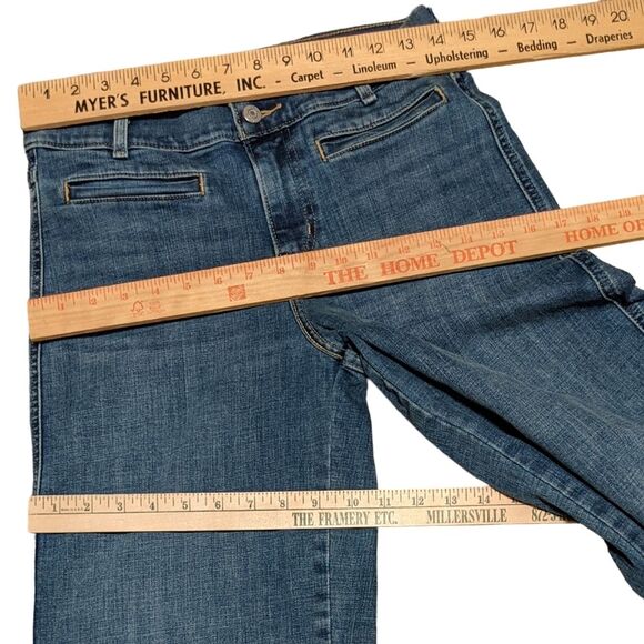 Levi's classic wide leg cropped zip fly jeans 4 - Picture 3 of 12